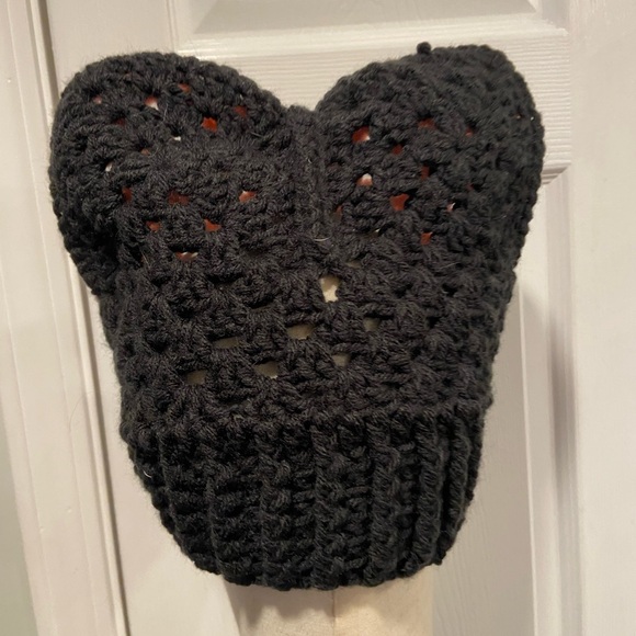 Handmade Crochet Cat Animal Ear Beanie Hat Cozy Ribbed Brim Stretch Winter Hat - Picture 2 of 7